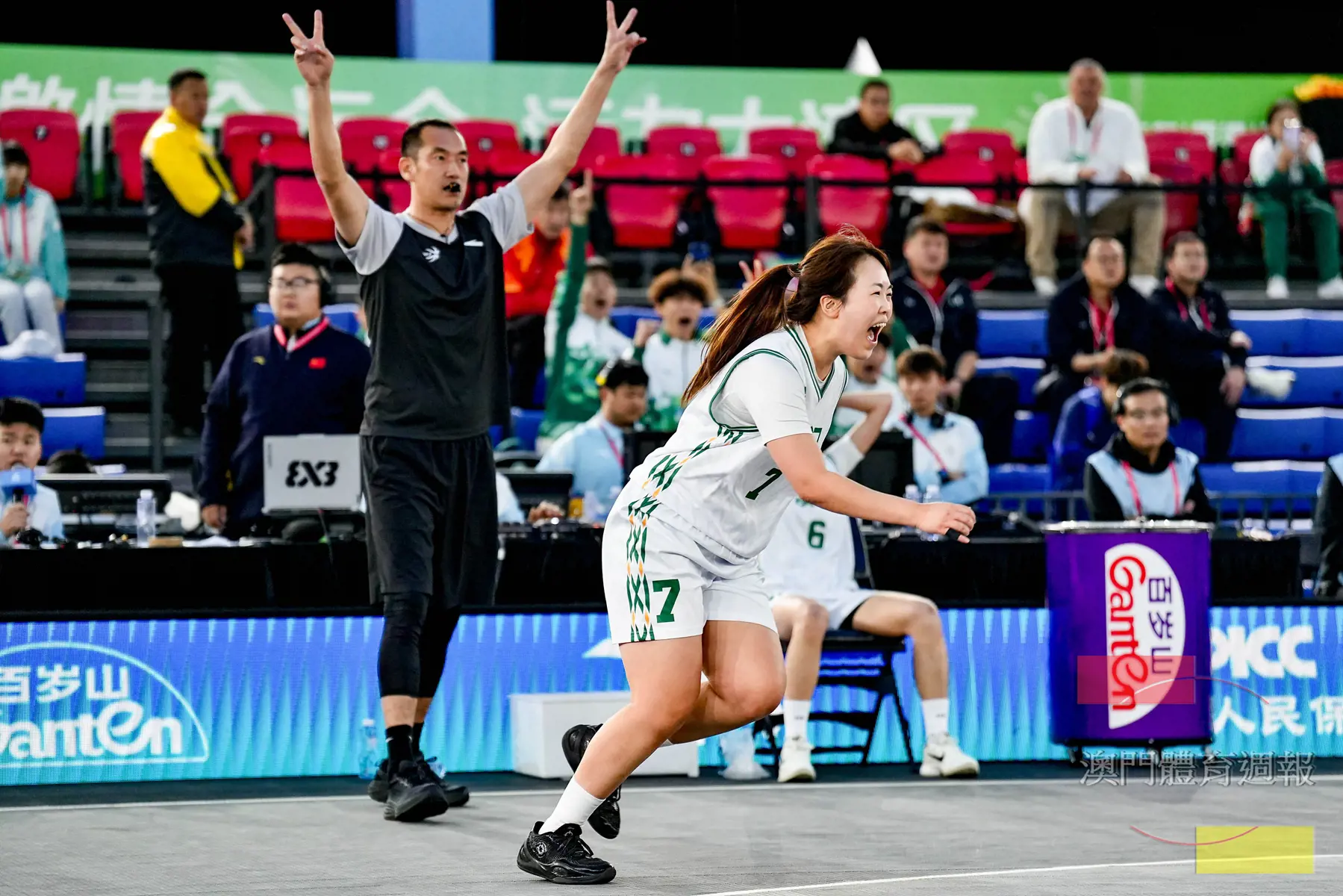 副3 陳敏琪攻入兩分球後興奮慶祝.jpg